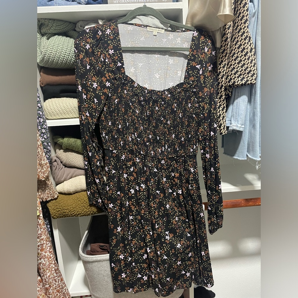 Boutique Black Floral Printed Long Sleeve Dress